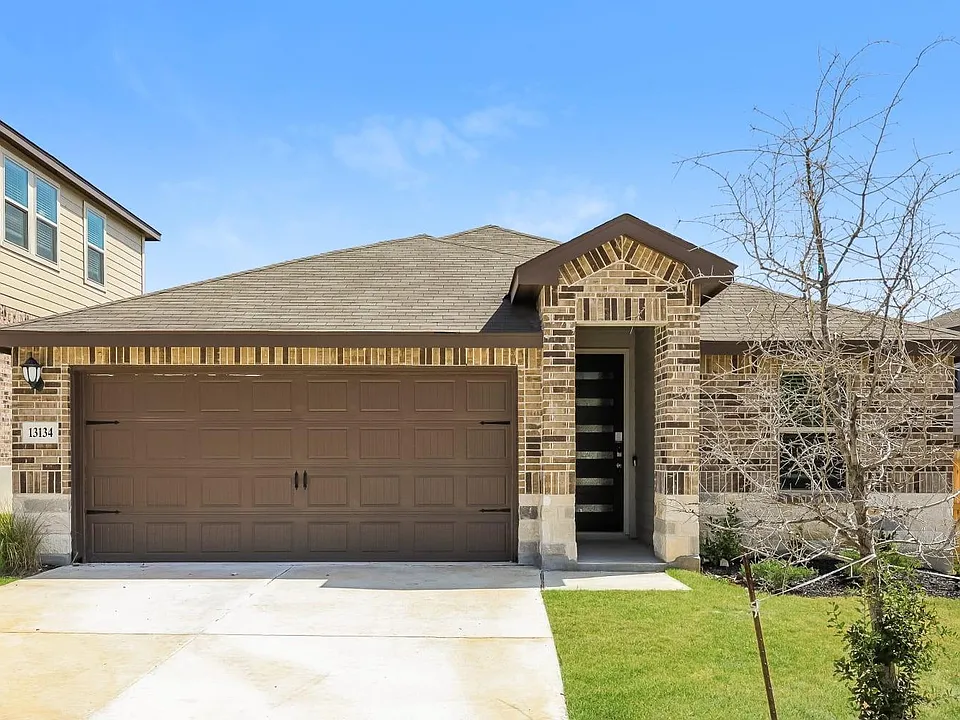 13134 Braxon Pass