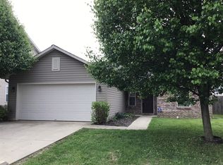 9745 Thomas Ln, Avon, IN