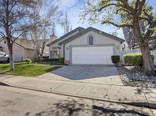 1880 Foxtail Way, Tracy, CA 95376