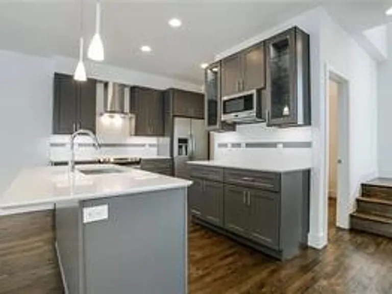 4303 Cole Ave — Photo 14