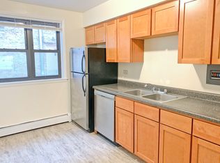 309 Sherman Ave APT 2A, Evanston, IL 60202