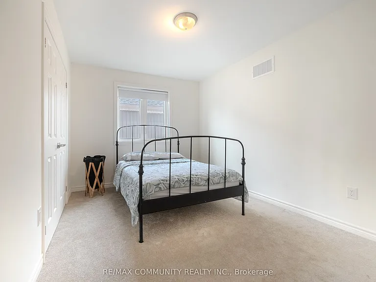 1450 Sharon Dr — Photo 20