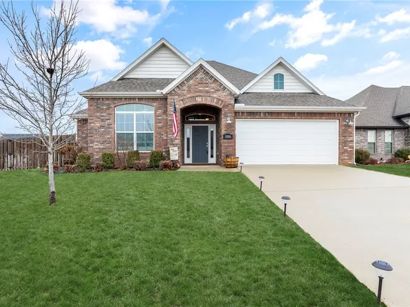 1006 Bellmara Cir, Cave Springs, AR 72718