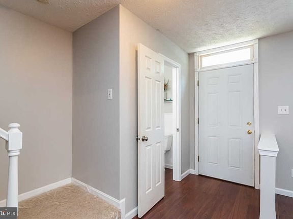 3rd image of 904 Cheswold Ct Unit C-4