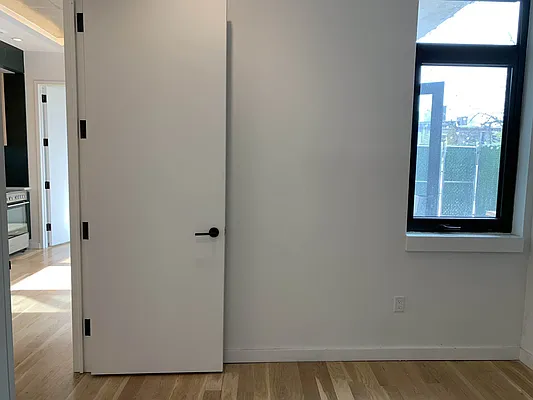 Rented by Simply Brooklyn Realty Inc | media 31
