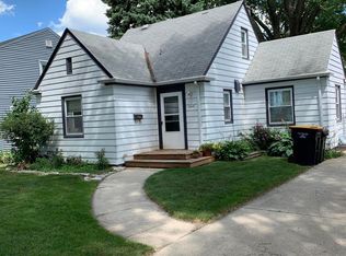 1216 S 103rd St, West Allis, WI 53214