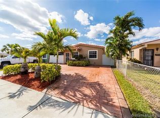 570 W 16th St, Hialeah, FL 33010