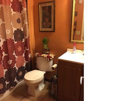 5th image of 4745 N Lakewood Dr