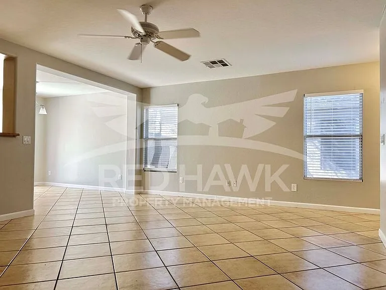 2701 E Bagdad Rd — Photo 6
