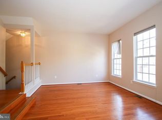 6200 Sage Dr, Alexandria, VA 22310