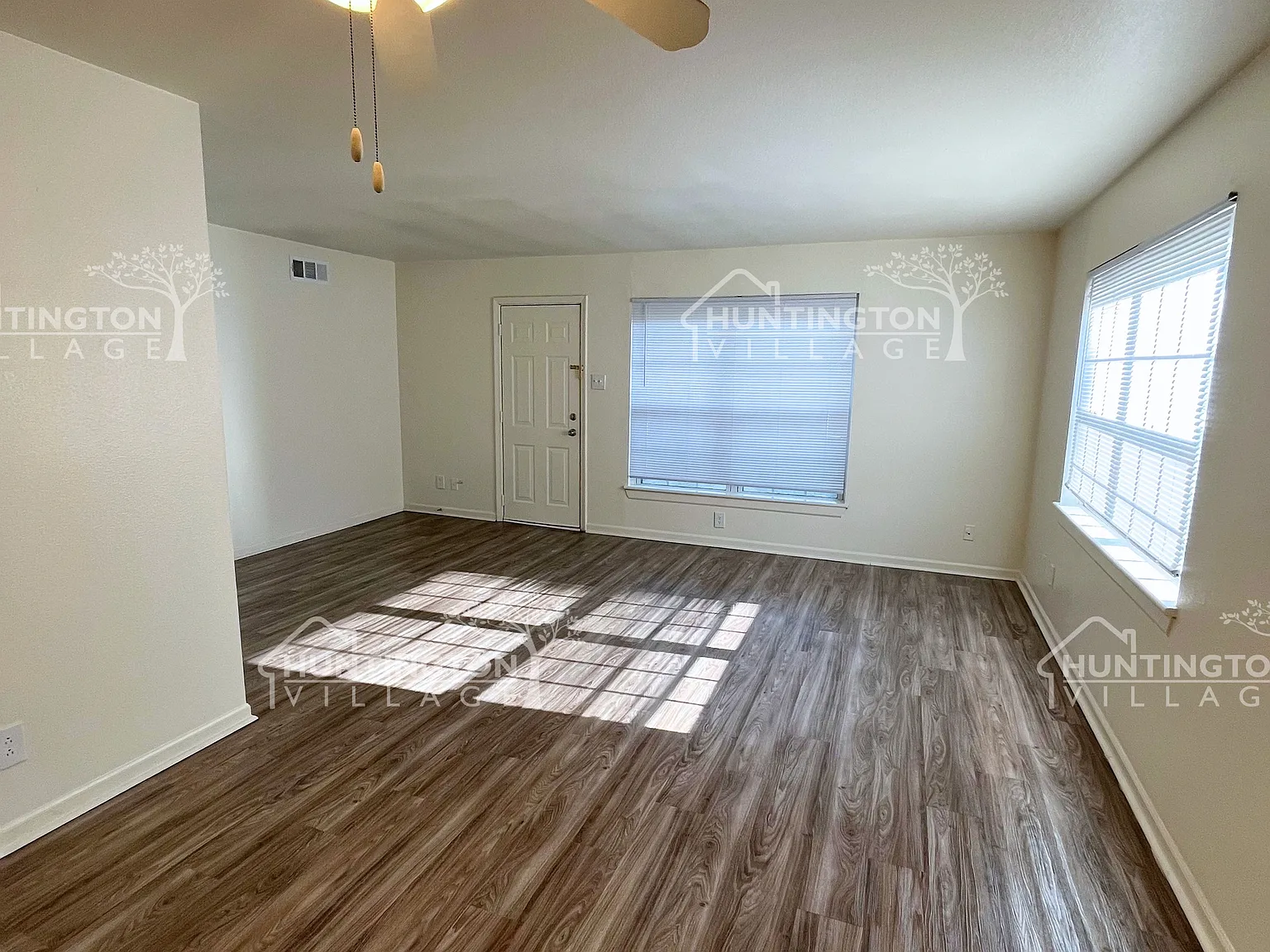 4 bed, 1250 sqft, $1,495 — Photo 2