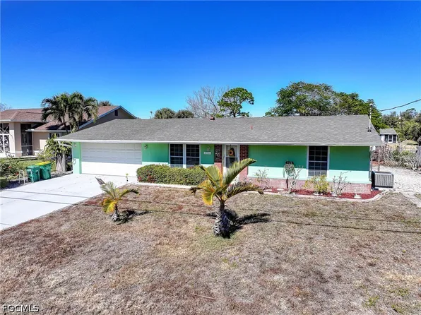 18366 Burkholder Cir, Pt Charlotte, FL 33948