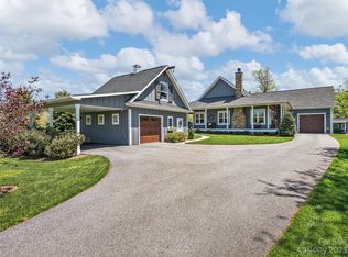 380 Kinloch Ln, Clyde, NC 28721
