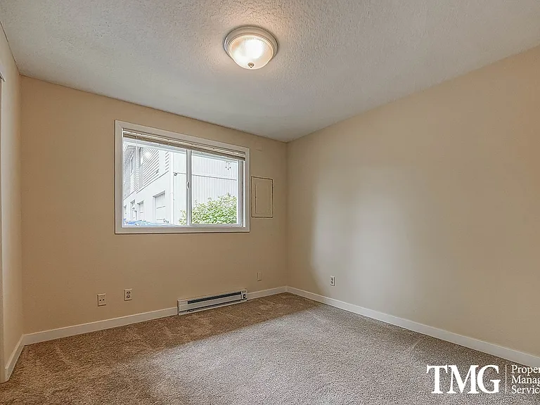 5223 SW 62nd Ave — Photo 13