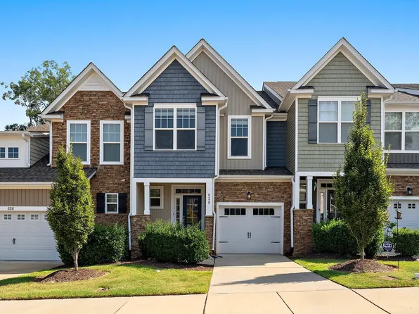 628 Chronicle Dr, Cary, NC 27513