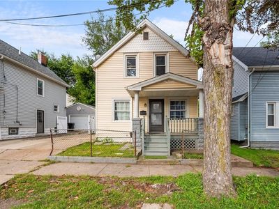 3002 W 11th St, Cleveland, OH, 44113