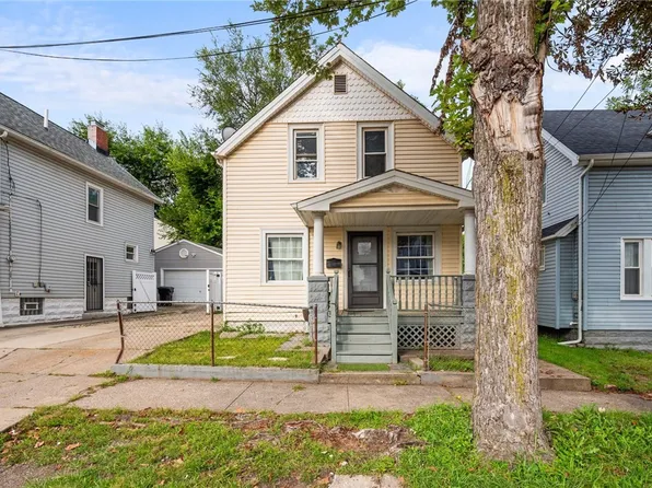 3002 W 11th St, Cleveland, OH 44113