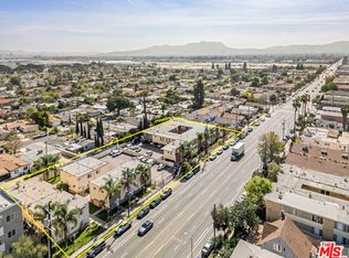 7442 Vineland Ave, Sun Valley, CA 91352