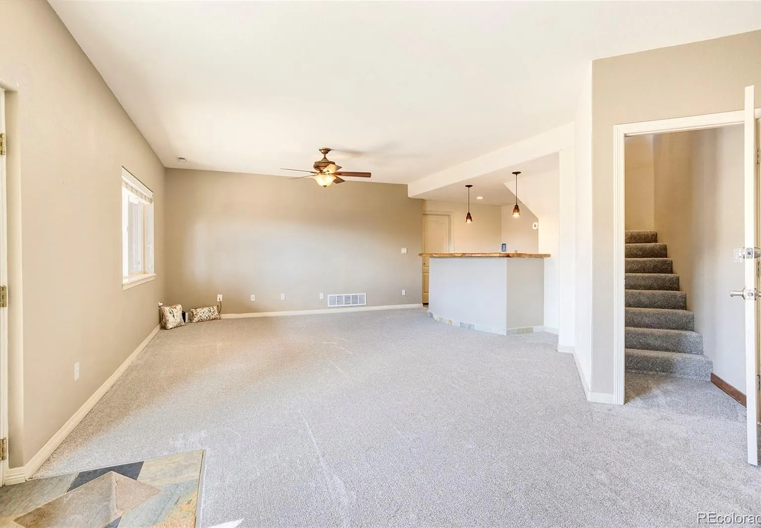 3 bed, 1200 sqft, $1,850 — Photo 3