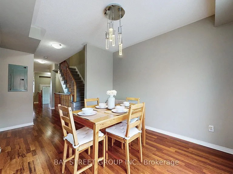 3975 Eglinton Ave W #13 — Photo 8