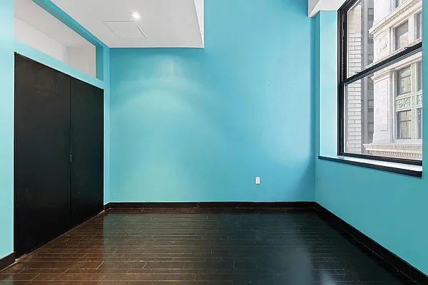 Rented by Compass | media 19