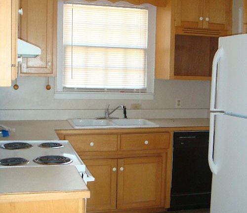 4th image of 213 Roosevelt Dr
