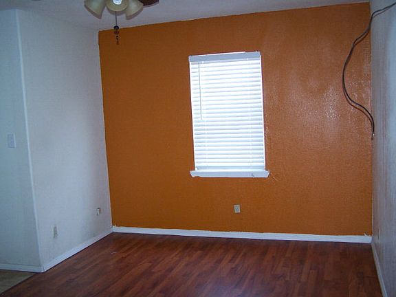 5th image of 2822 Lissner Ave