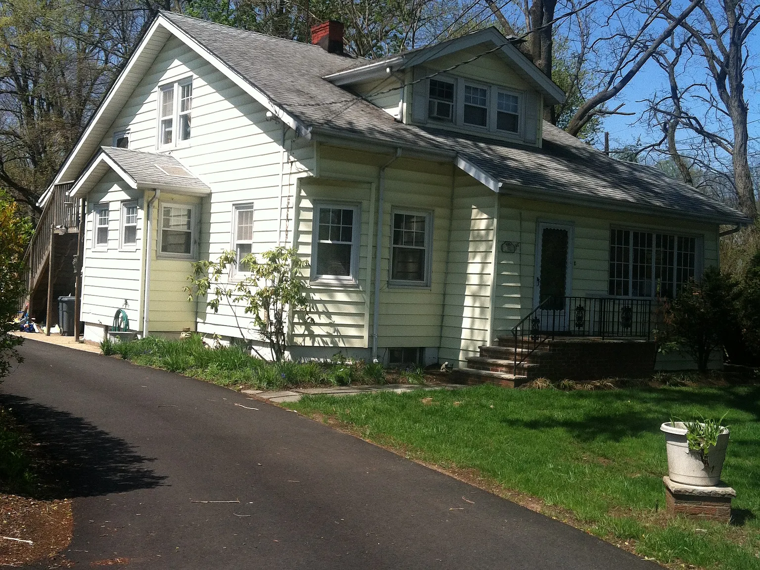 155 Pkwy — Photo 3