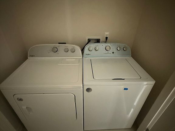 5th image of 408 N Alexandrite Ave #4