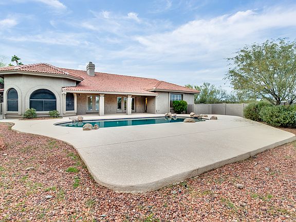 5th image of 13819 N Arrowweed Dr