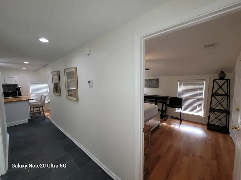 2107 Madison Ave — Photo 15