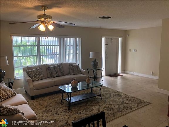 4th image of 6705 NW 72nd St