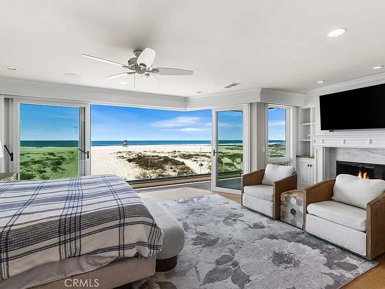 7304 W Oceanfront — Photo 17