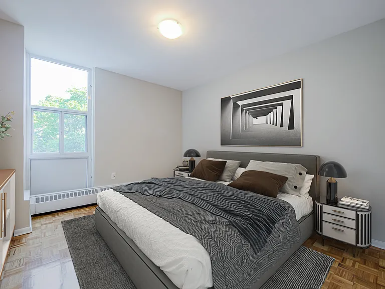 205 Cosburn Ave — Photo 4