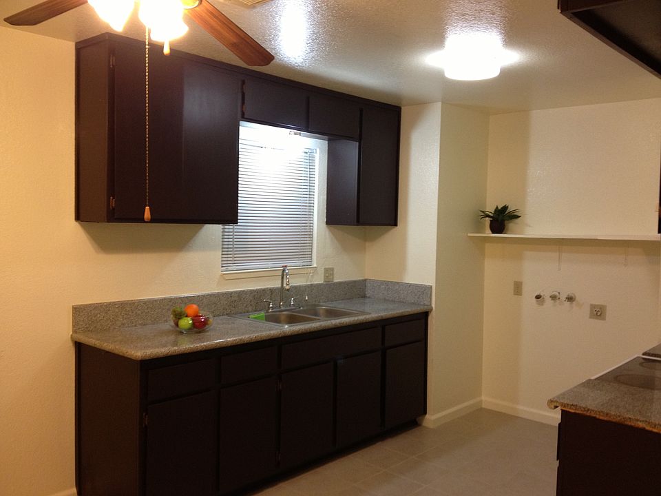 2nd image of 2856 Del Paso Blvd #2