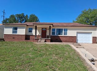622 S Cedar St, Bristow, OK 74010