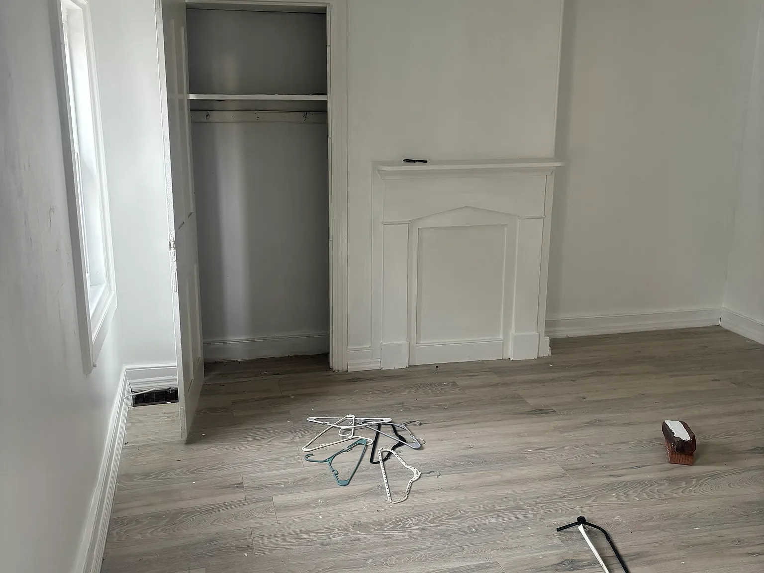 2 bed, 1000 sqft, $1,836 — Photo 4