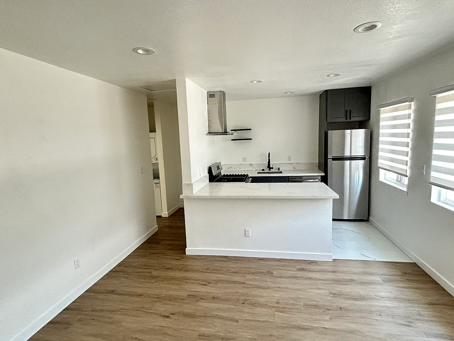Studio, 600 sqft, $2,000 — Photo 1