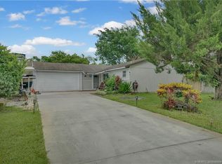 1609 SW Brisbane St, Port Saint Lucie, FL 34984