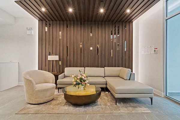 Rented by Nest Seekers International | media 8