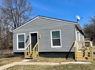 193 Martin Luther King Jr Blvd S, Pontiac, MI 48342