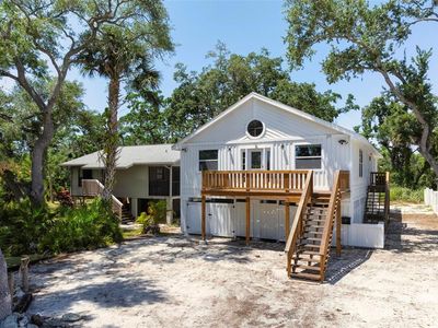 211 Mount Pleasant Rd, Nokomis, FL, 34275