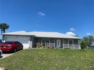 2622 NE 20th Pl, Cape Coral, FL 33909