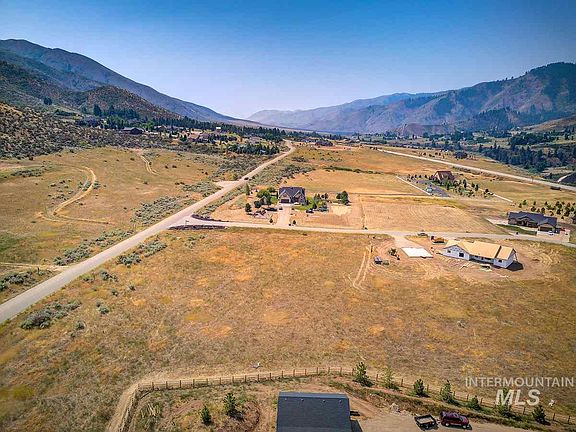3rd image of LOT 18 W Canyon Creek St