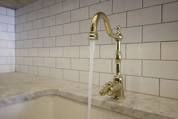 Rented by Nooklyn NYC LLC | media 17