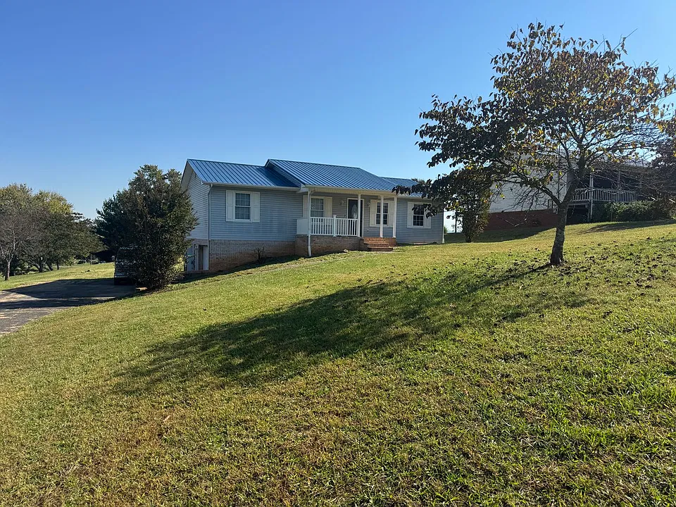 144 Austin Dr