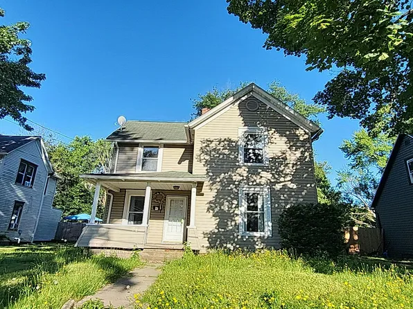 34 19th St NW, Barberton, OH 44203