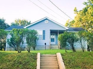 1011 Depot St, Paris, TN 38242