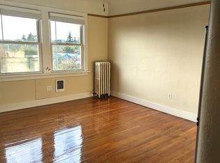 405 S 2nd St APT 205, Saint Helens, OR 97051