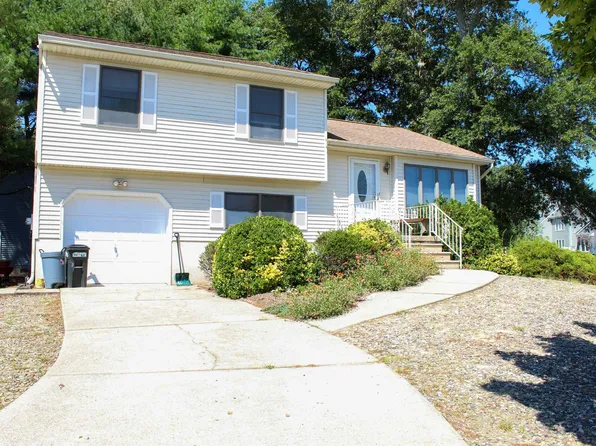 431 Portsmouth Rd, Cape May, NJ 08204